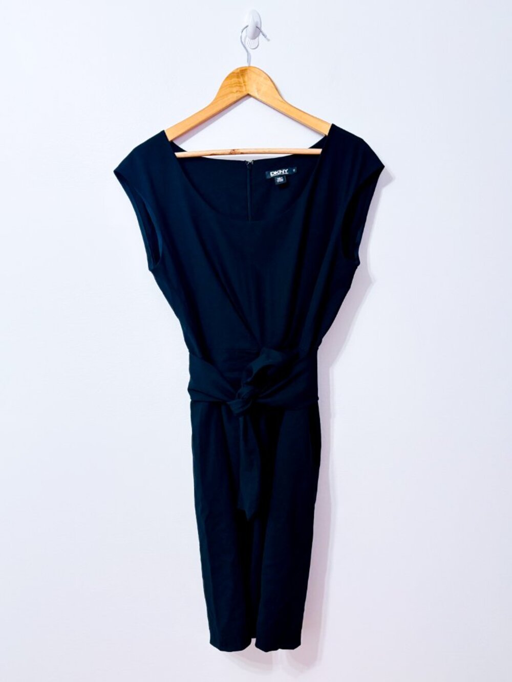 DKNY Black Wool Stretch Tie Waist Draped Cocktail Sheath Dress Size 12